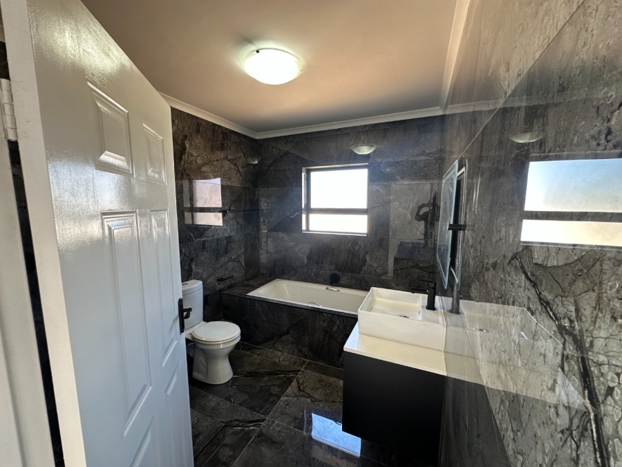 3 Bedroom Property for Sale in Cape Gate Western Cape